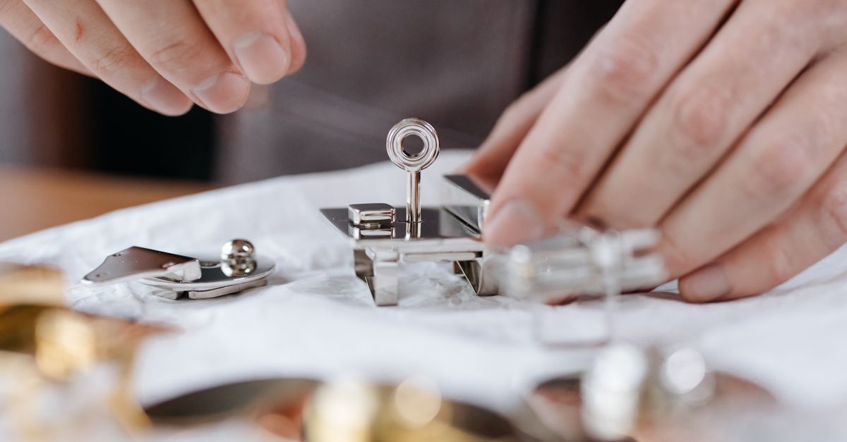 locksmith tools keys — Yorba Linda Locksmith